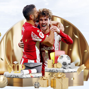 生涯首次夺冠，谢尔基社媒晒与冠军奖杯合影：多棒的一天！